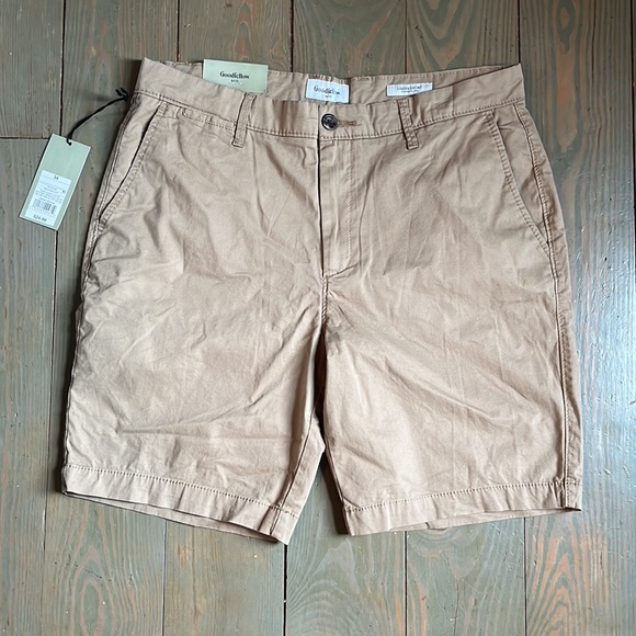 Goodfellow & Co Flat-Front Medium Khaki Colored Shorts NWT 9in inseam - Picture 3 of 6